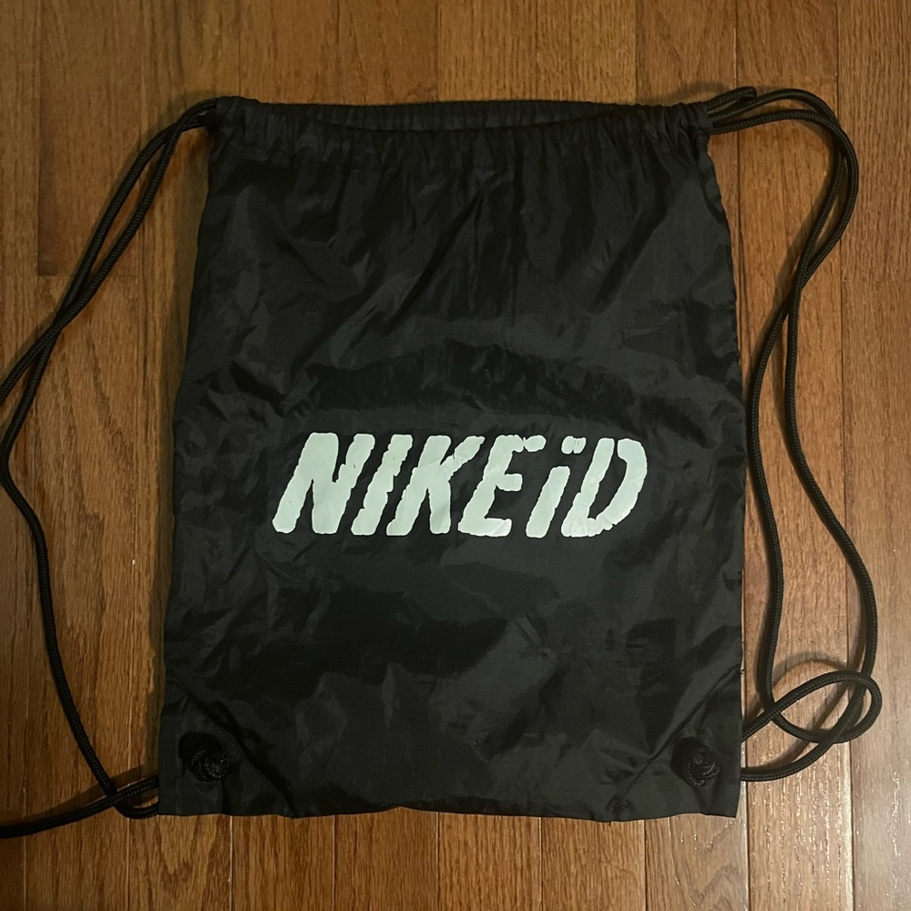 Nike ID Drawstring Bag